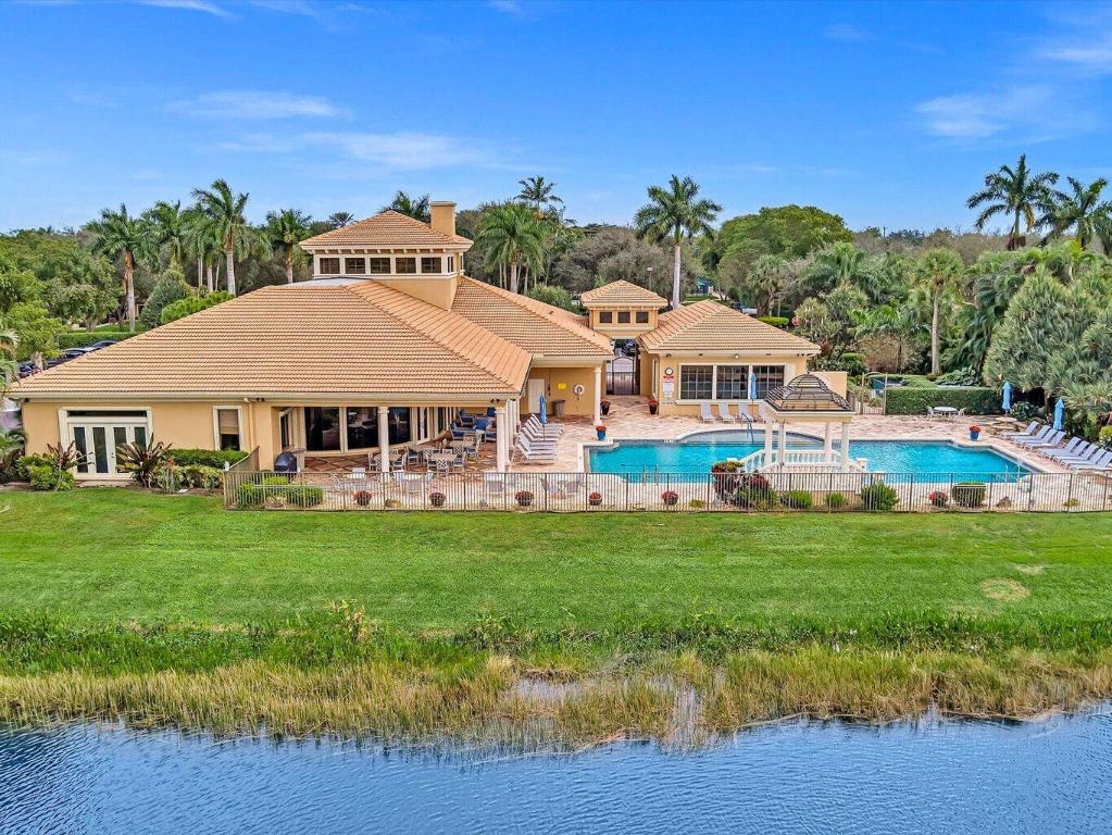 TIVOLI RESERVE - Residential