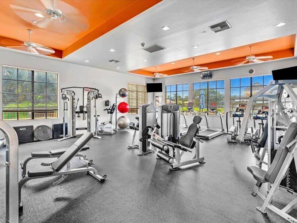 TIVOLI RESERVE - Residential