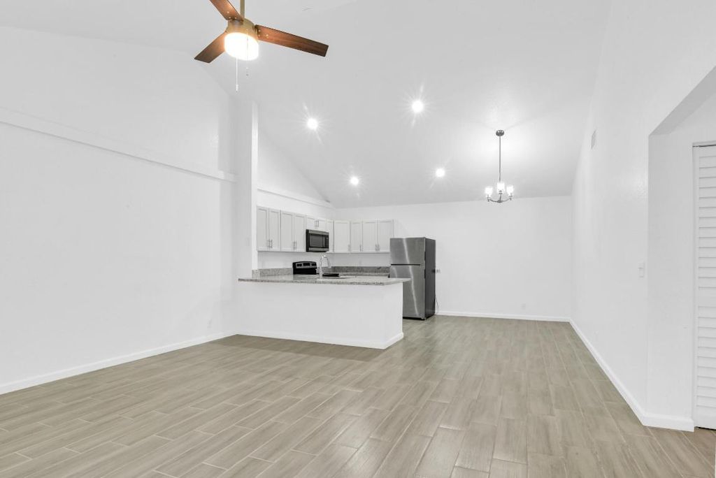 Photo of 13737 Yarmouth Drive, Wellington, FL 33414 (MLS # R11156449)