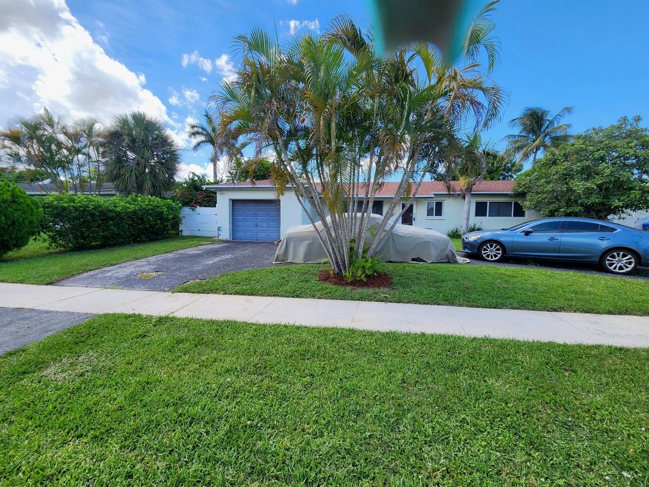 BEAUTIFUL AND TASTEFULLY UPDATED SINGLE FAMILY POOL HOME! VERY WELLL MAINTAINED AND MOVE IN READY! FEATURES INCLUDE STAINLESS STEEL APPLIANCES, 3-YEAR-OLD ROOF, NEWER A/C, IMPACT WINDOW & DOOR, SPACIOUS LAYOUT, CIRCULAR DRIVEWAY, NO HOA, 1-CAR GARAGE. DON'T MISS OUT - YOUR NEW HOME AWAITS YOU!