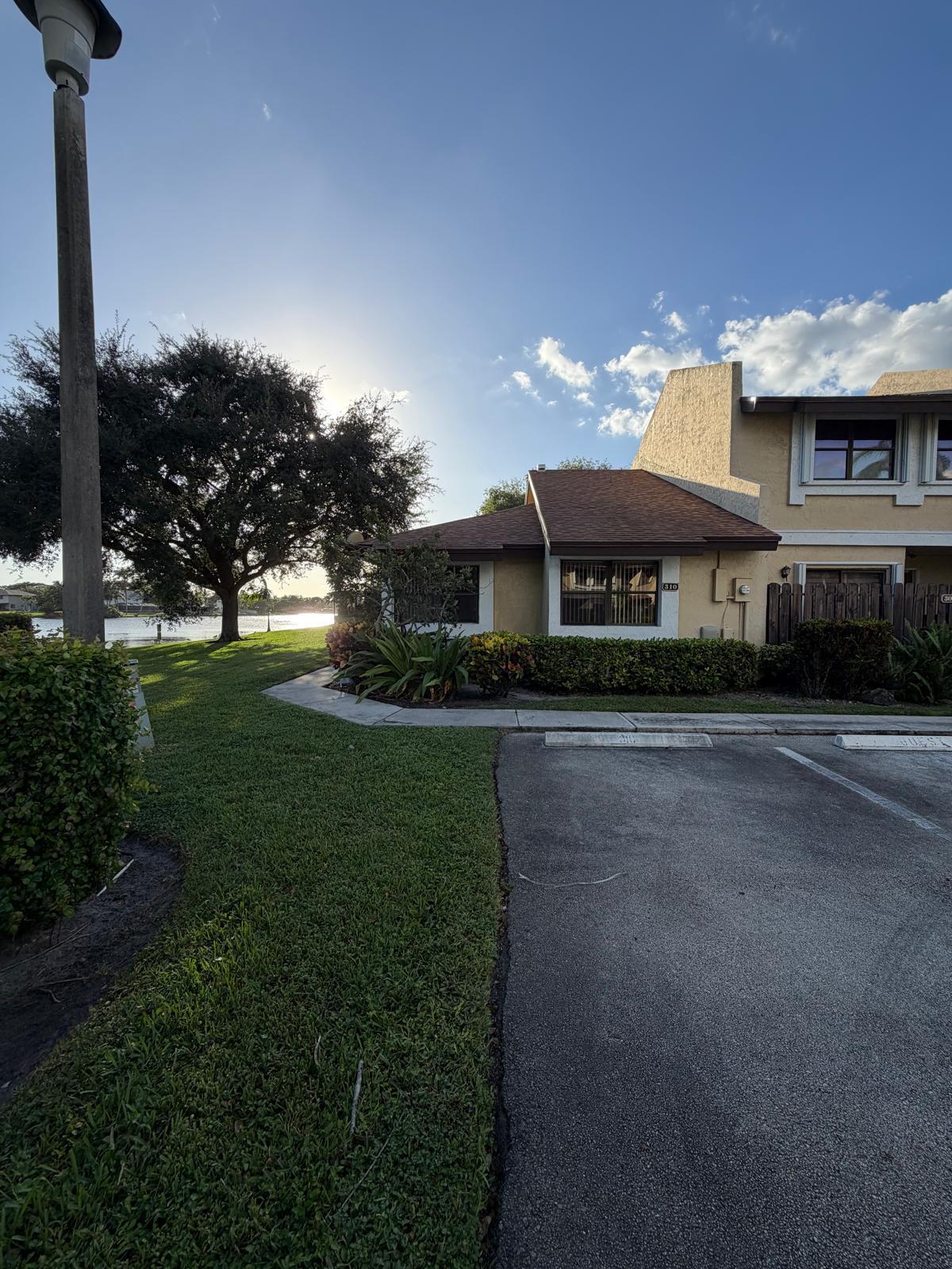 310 SW 96TH Terrace