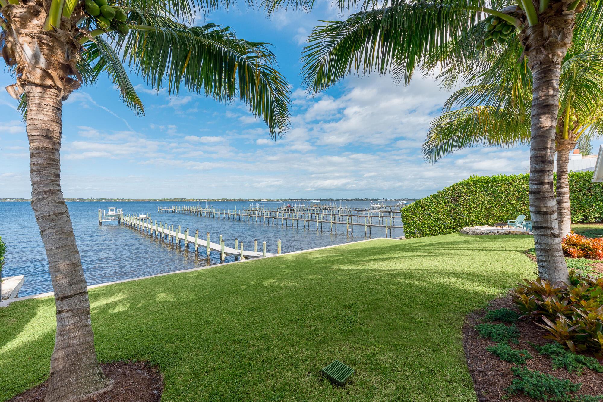 ST LUCIE ESTATES - Residential