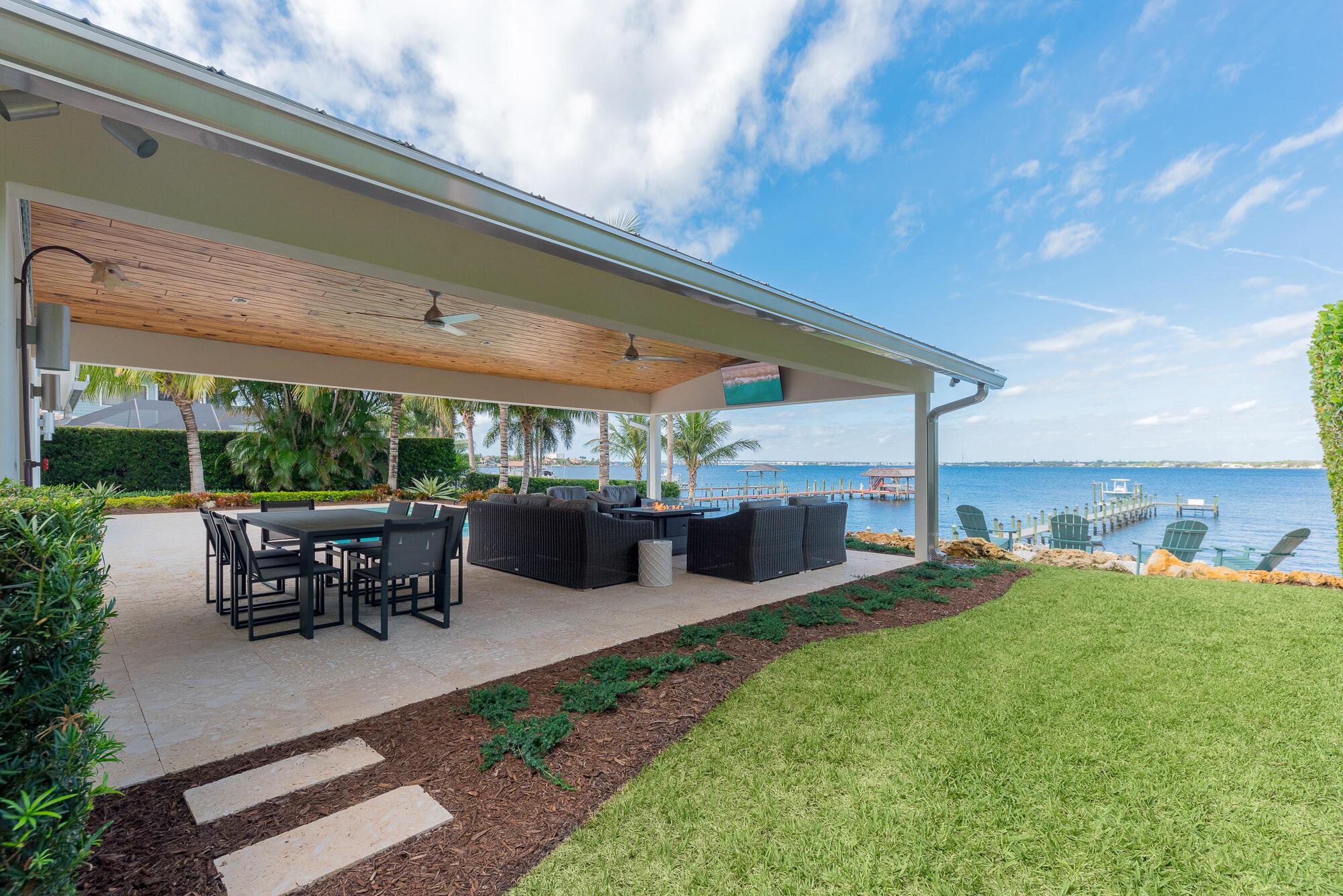 ST LUCIE ESTATES - Residential