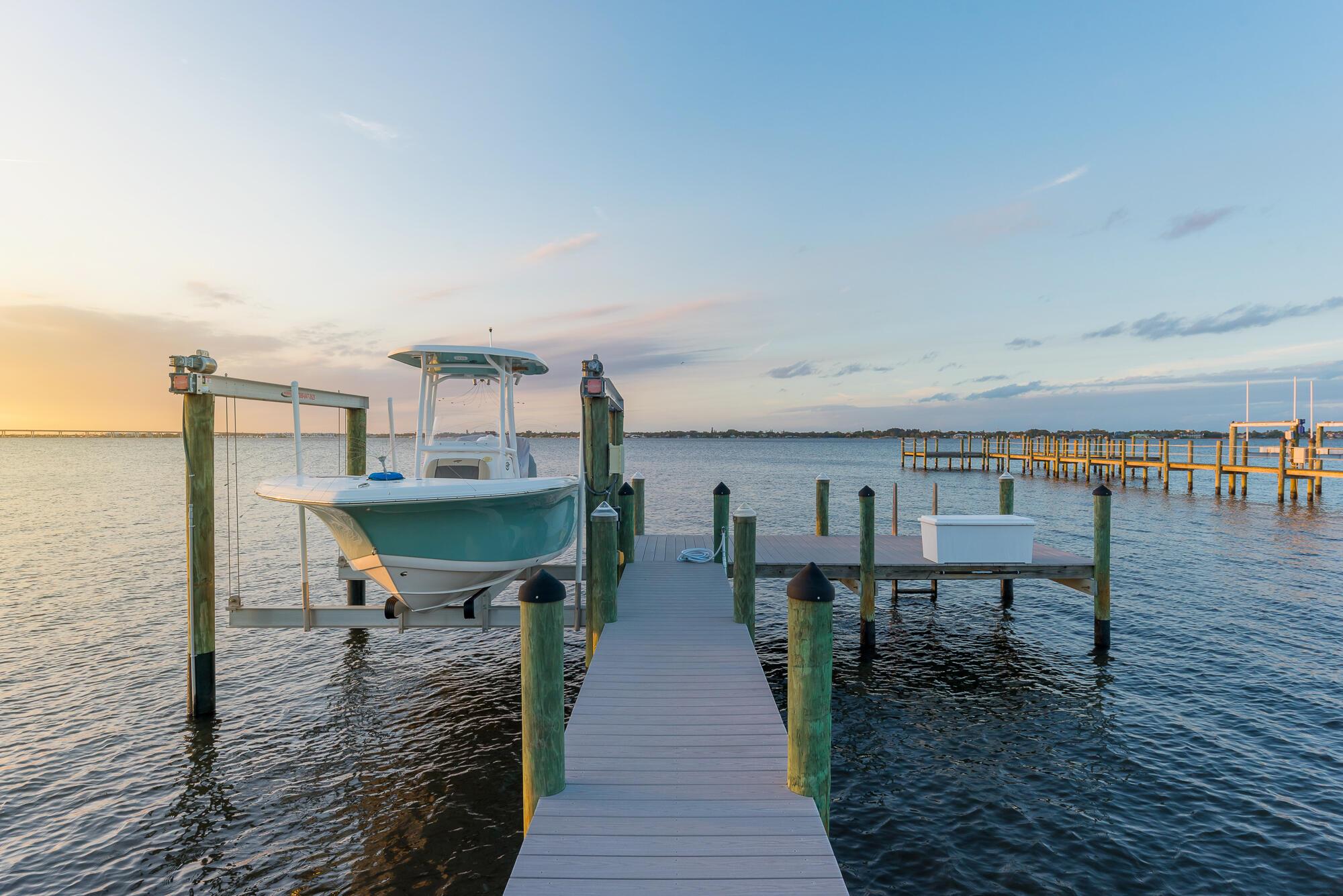 ST LUCIE ESTATES - Residential