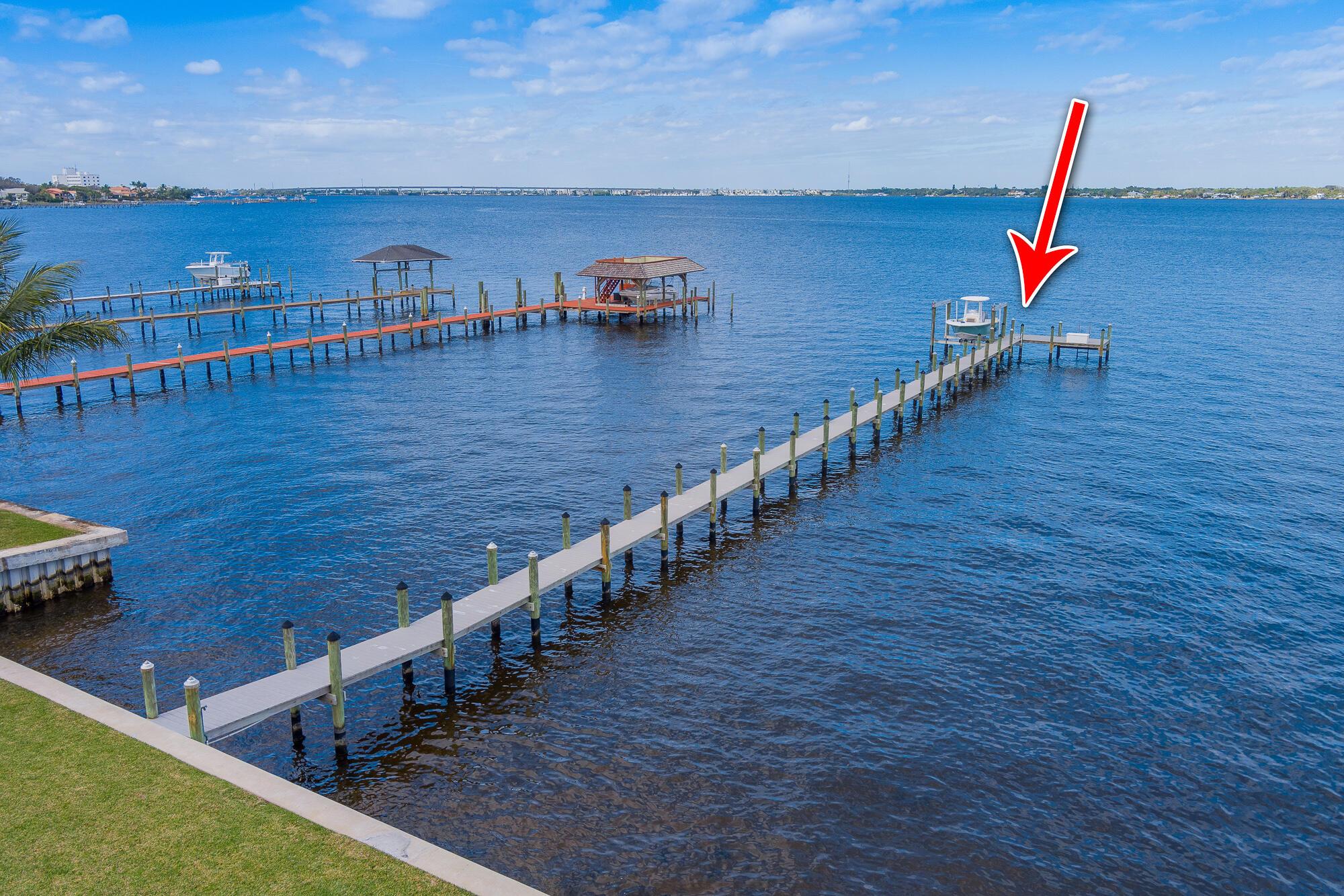 ST LUCIE ESTATES - Residential