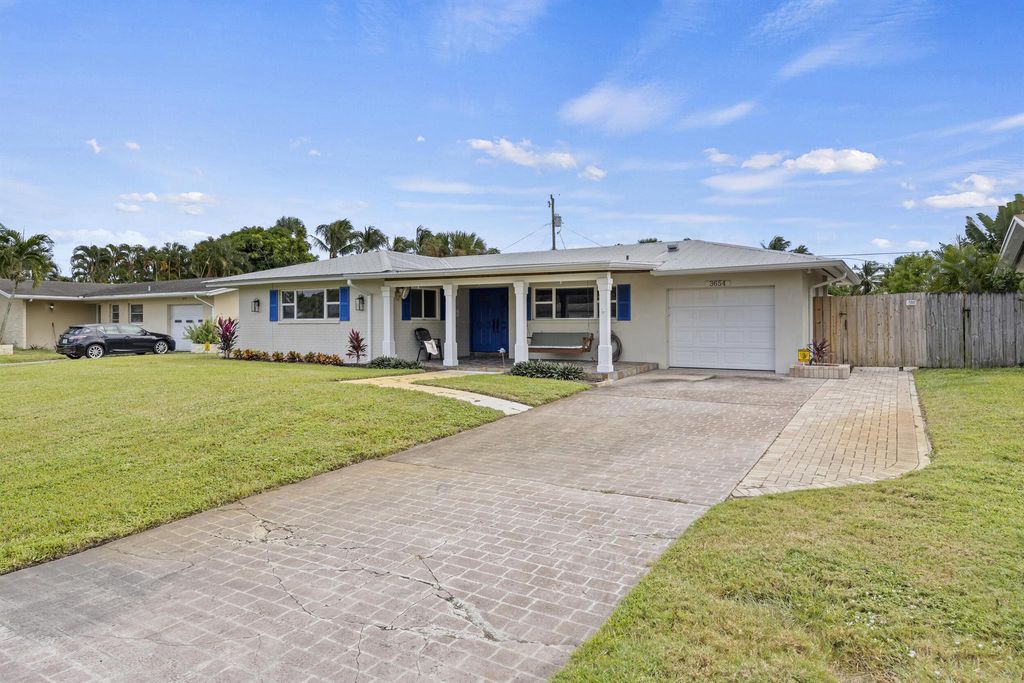 Photo of 3654 Cosmos Street, Palm Beach Gardens, FL 33410 (MLS # R11133753)