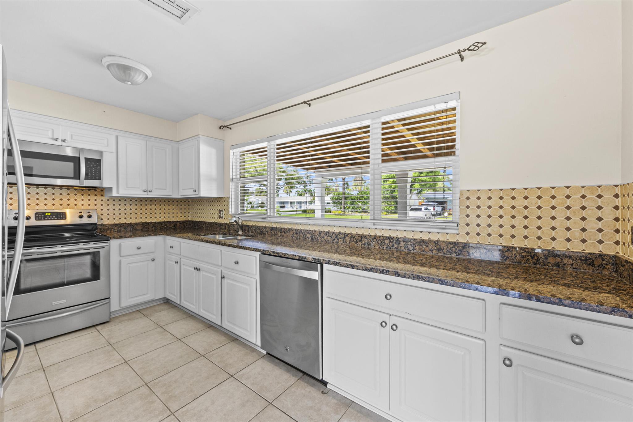 PALM BEACH GARDENS 3 - Residential