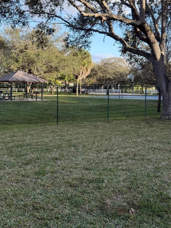 Saxon Woods North Condo - Residential Lease