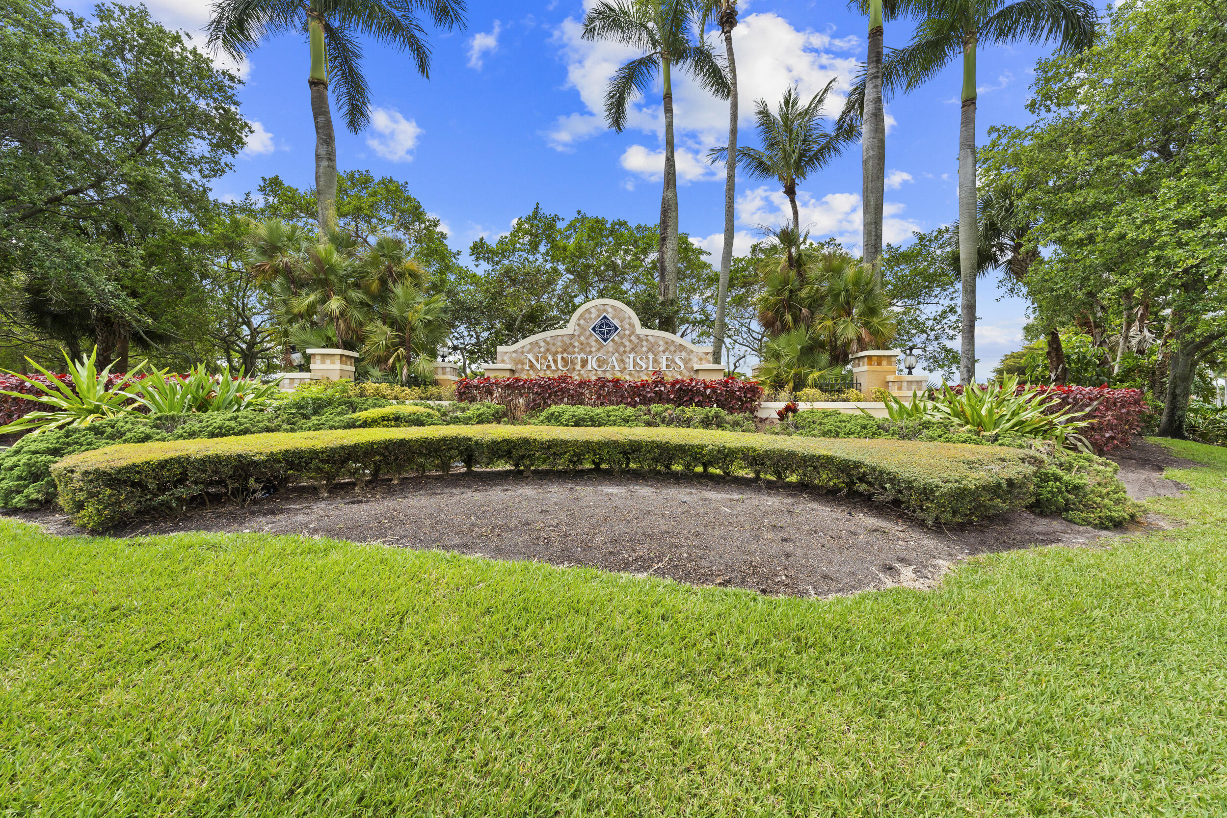 NAUTICA ISLES WEST 1 - Residential