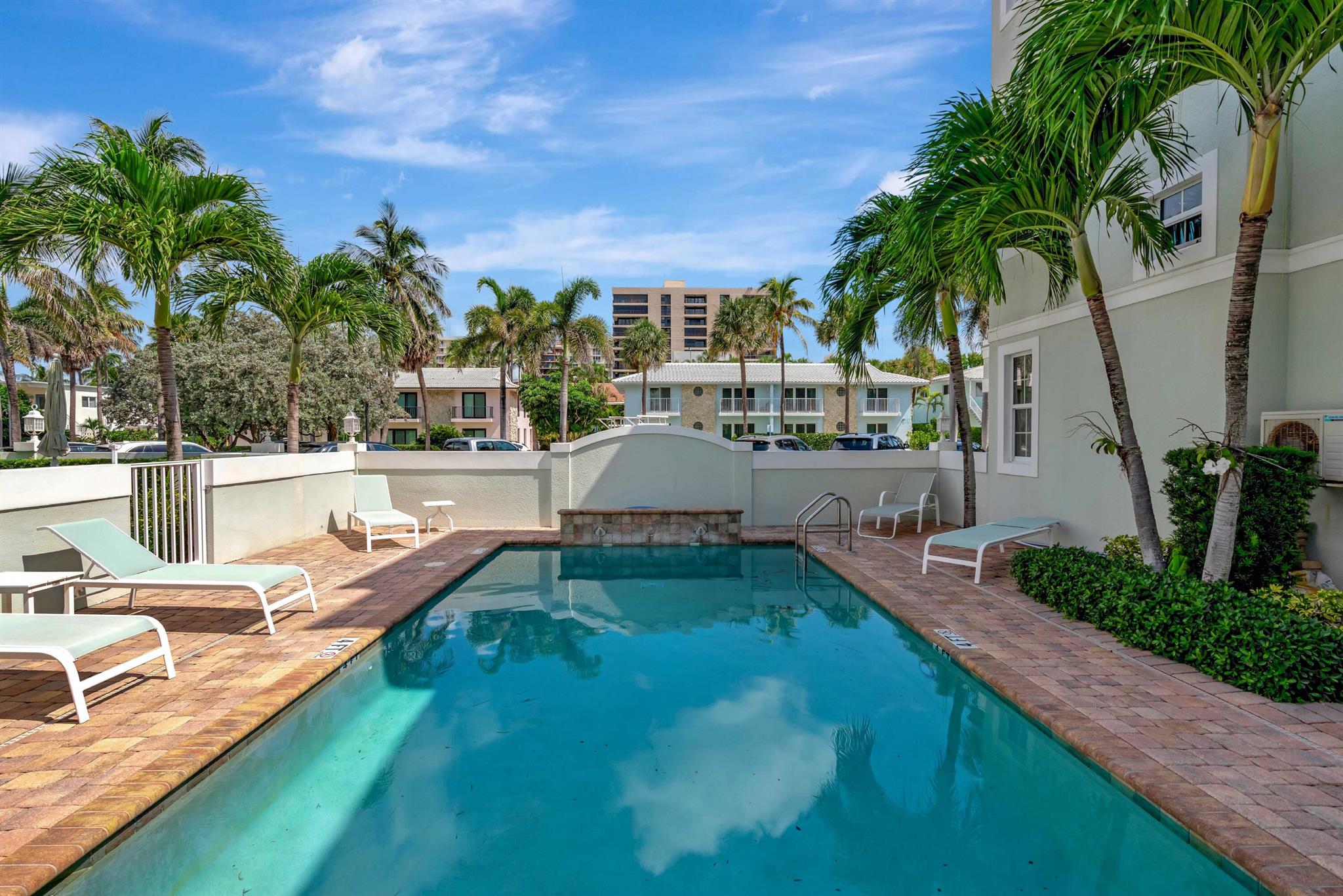 MERCURY RISING - Residential Lease