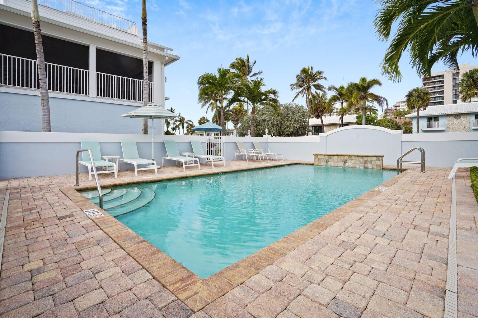 MERCURY RISING - Residential Lease