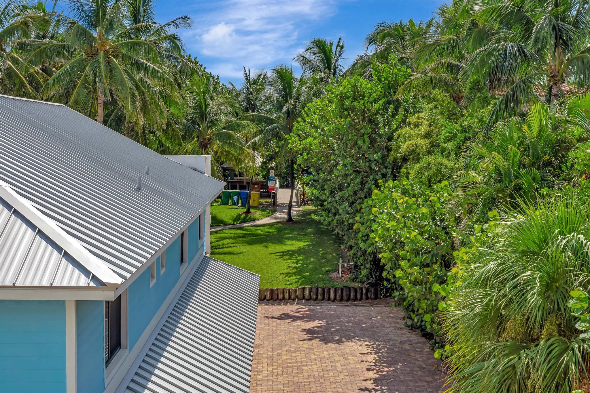 MERCURY RISING - Residential Lease