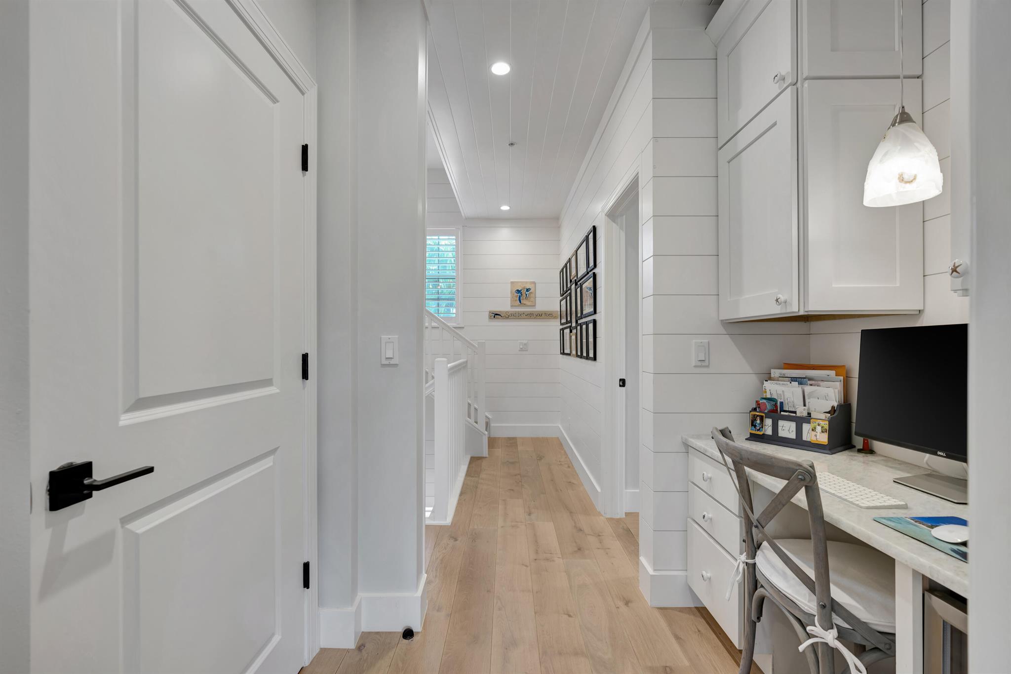 MERCURY RISING - Residential Lease