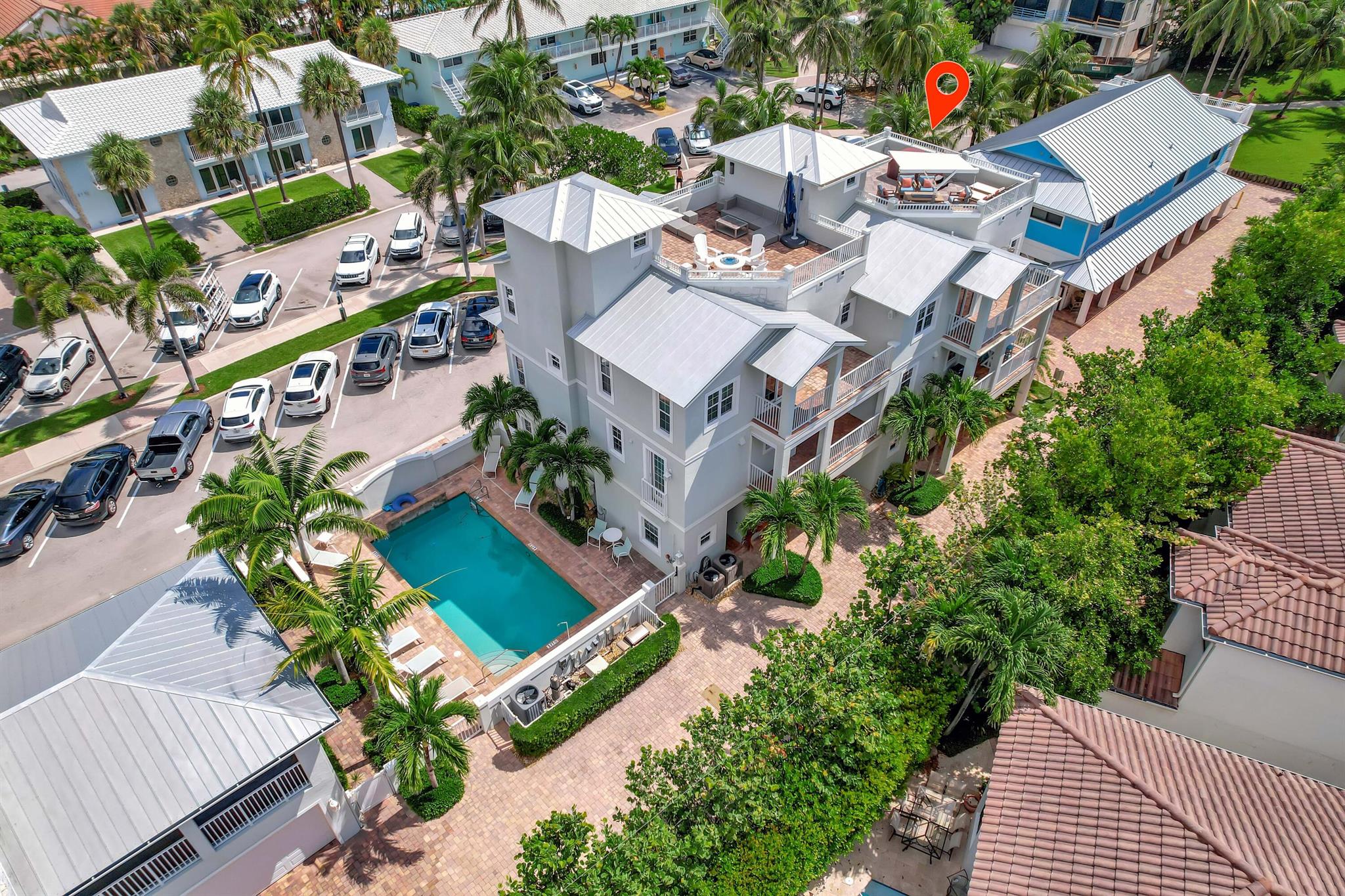 MERCURY RISING - Residential Lease