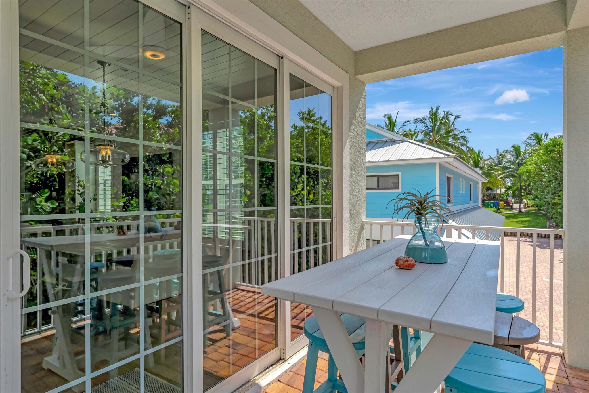 MERCURY RISING - Residential Lease