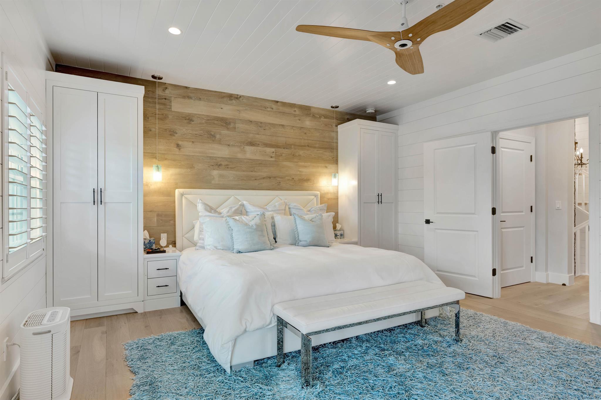 MERCURY RISING - Residential Lease