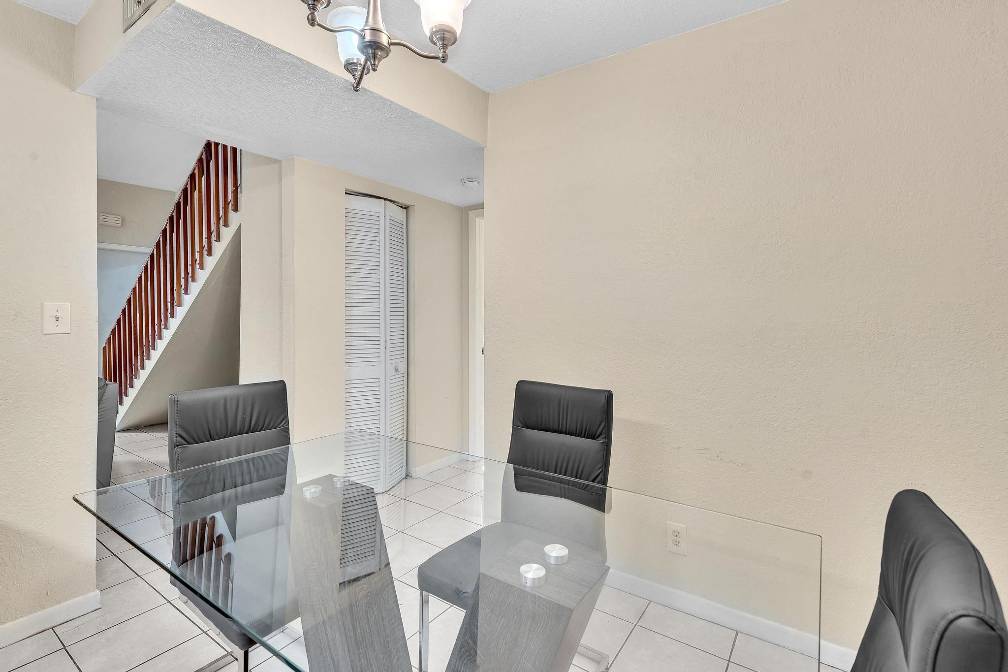 26 Acres 120-7 B - Residential Lease