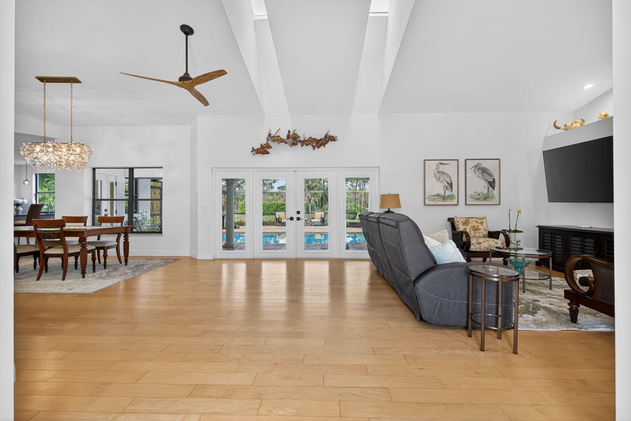 THE LINKS at RANCH COLONY - Residential