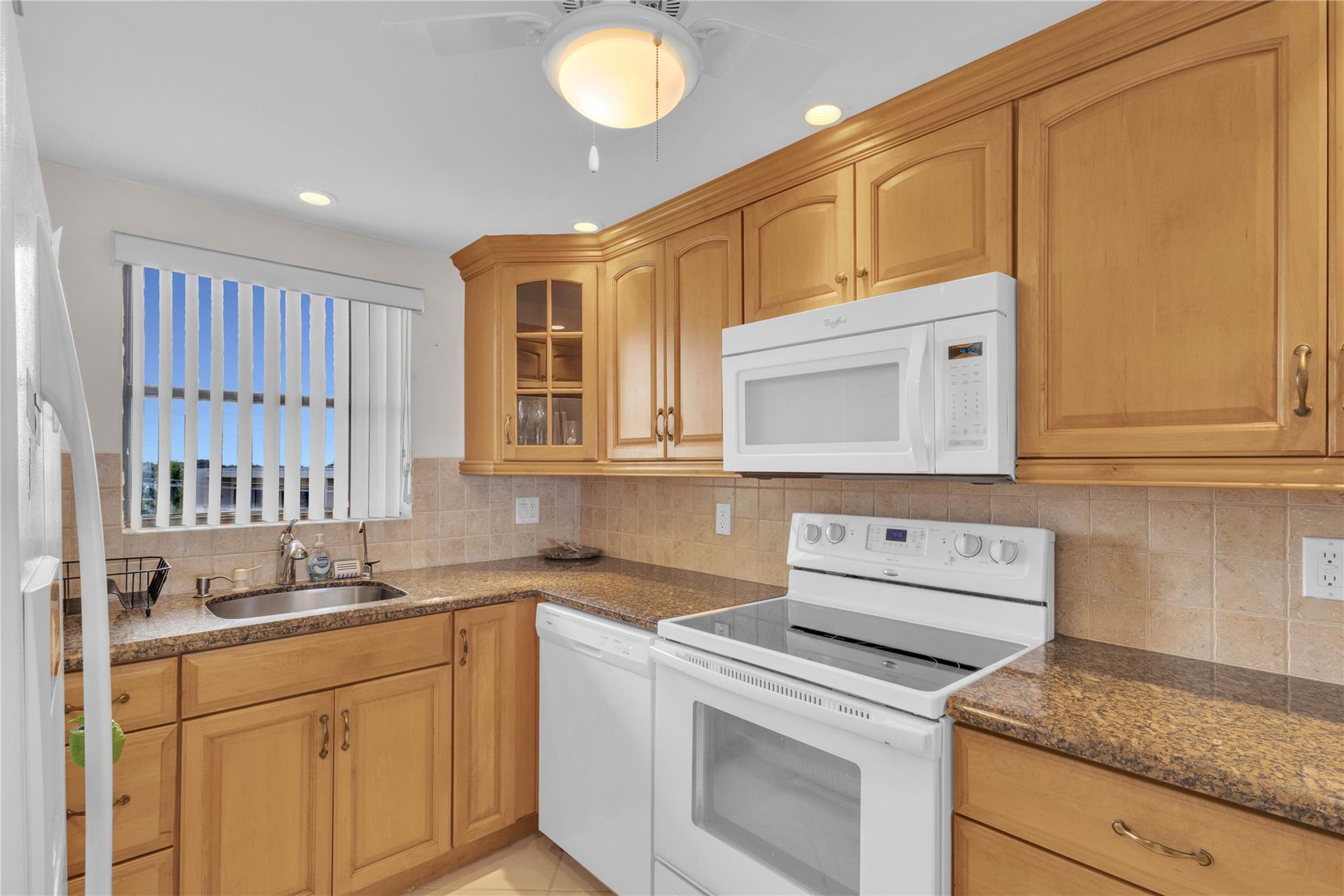 Racquet Club of Vero - Residential