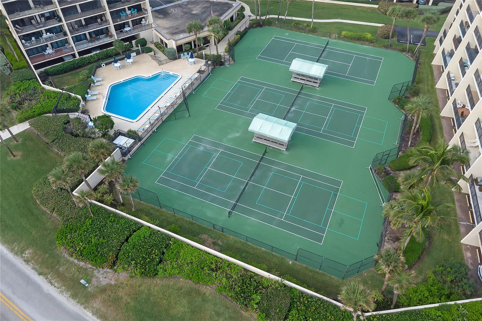 Racquet Club of Vero - Residential