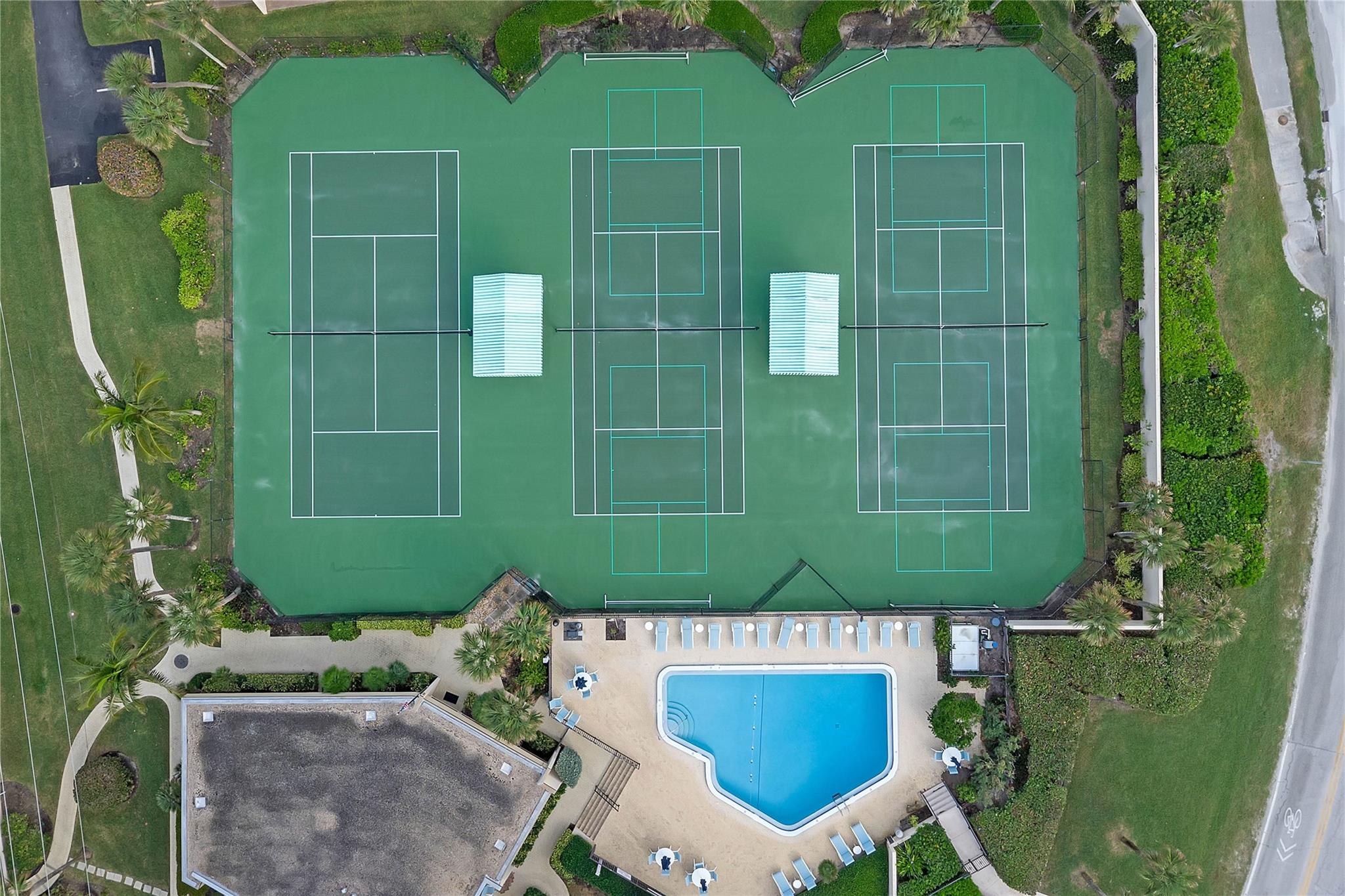 Racquet Club of Vero - Residential