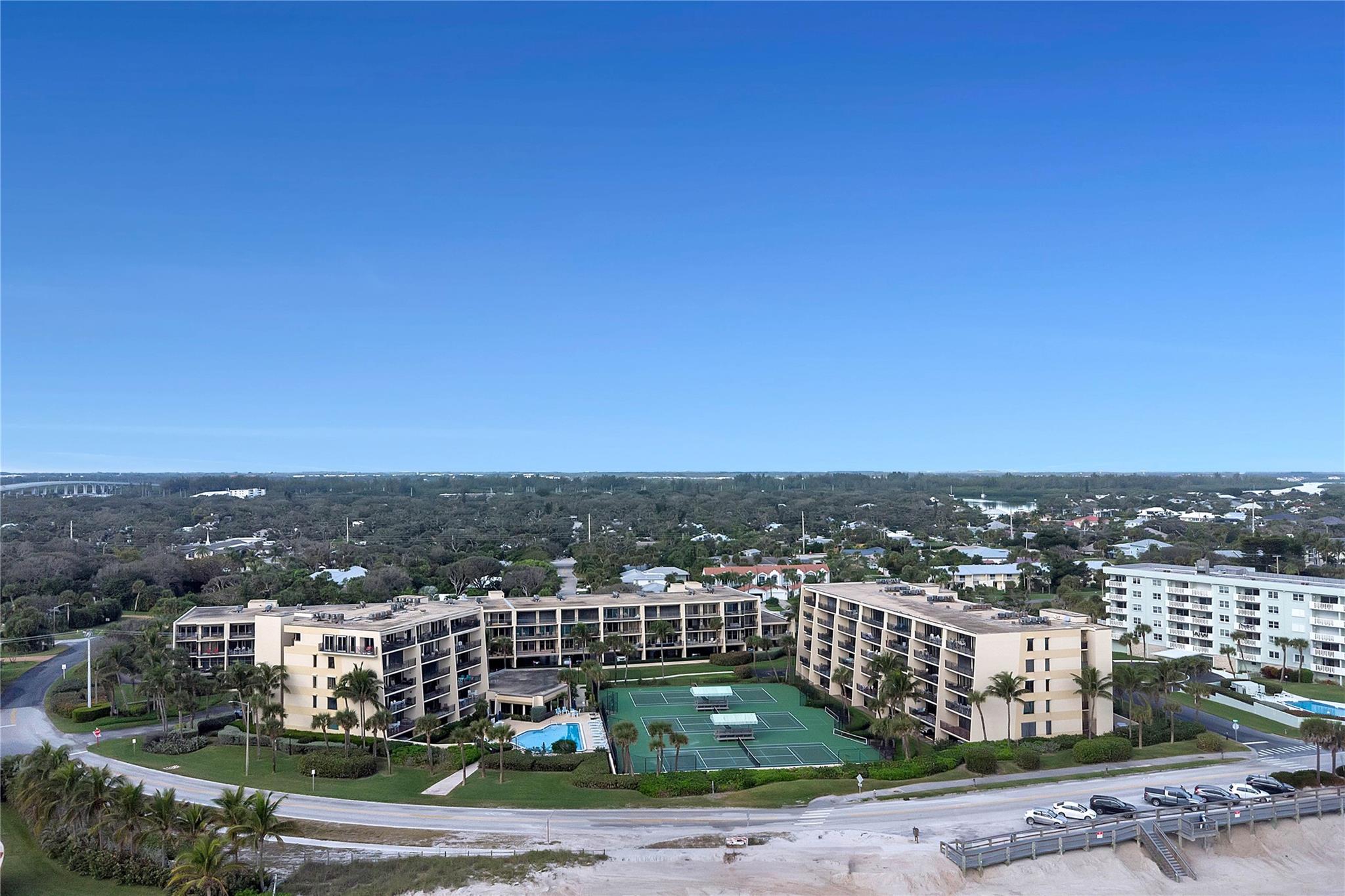 Racquet Club of Vero - Residential