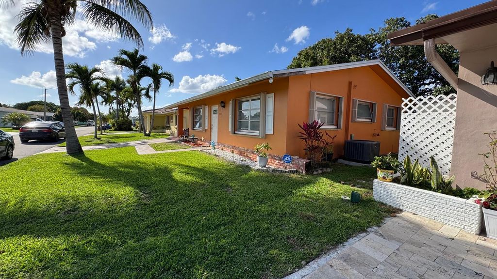 Photo of 4511 NW 45th Court, Tamarac, FL 33319 (MLS # B26008700)