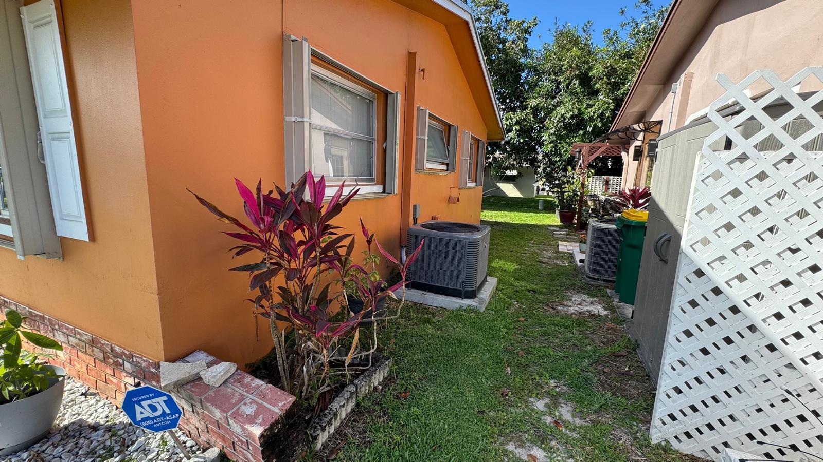 MAINLANDS OF TAMARAC LAKES - Residential