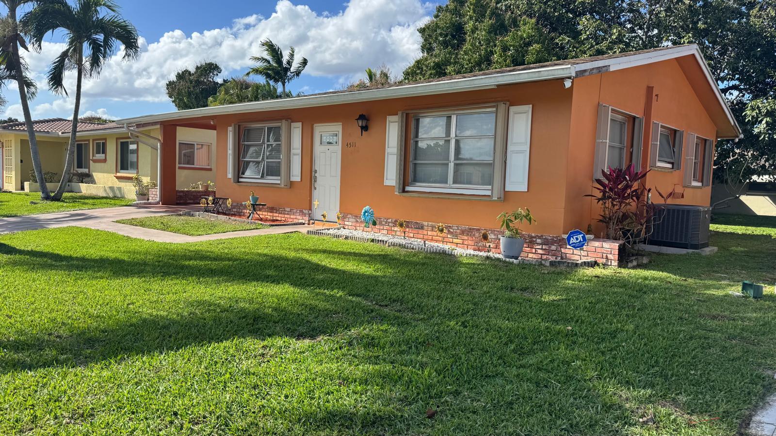 MAINLANDS OF TAMARAC LAKES - Residential