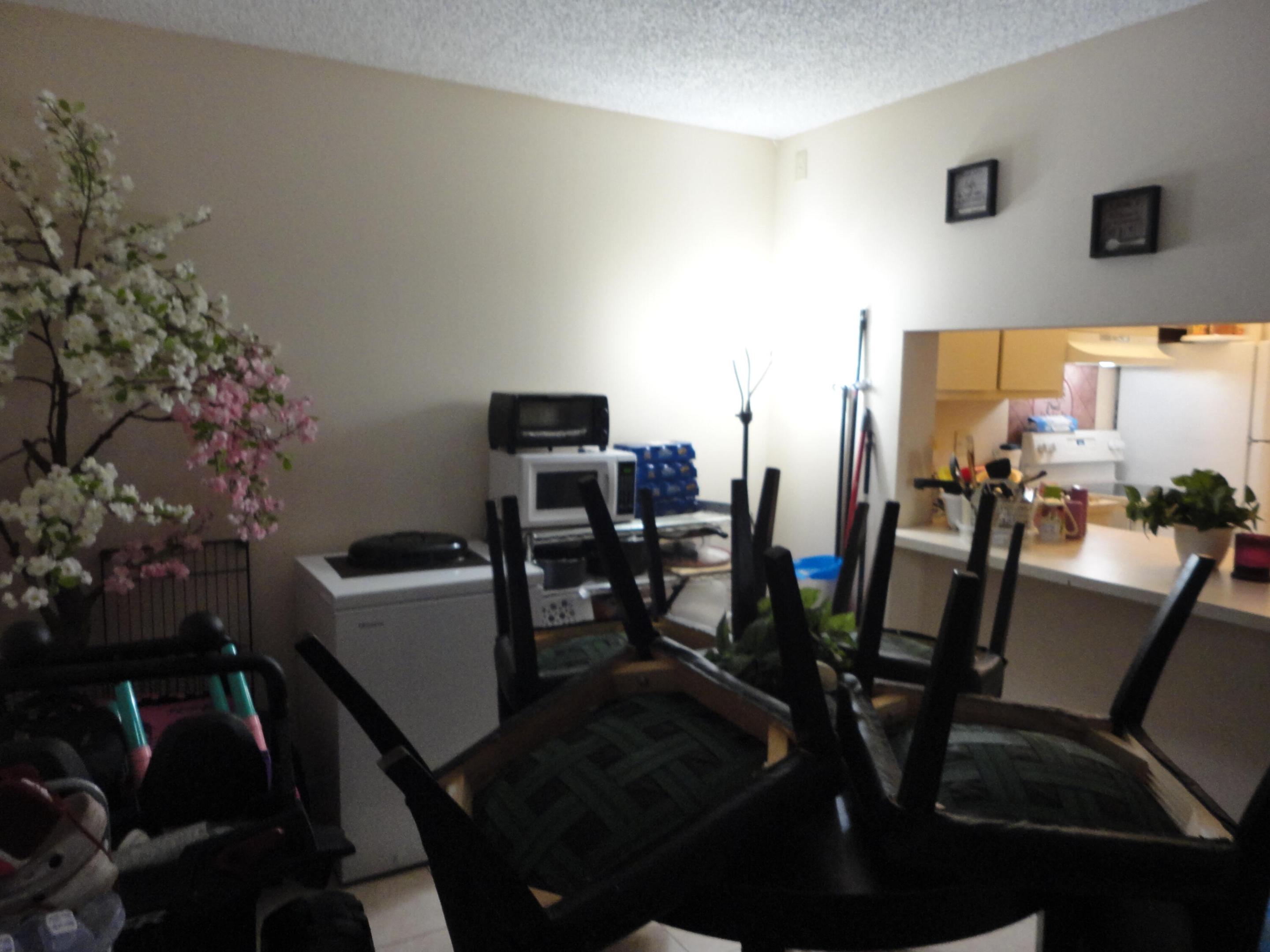 CHARTER CLUB OF PALM BEACH CONDO - Residential