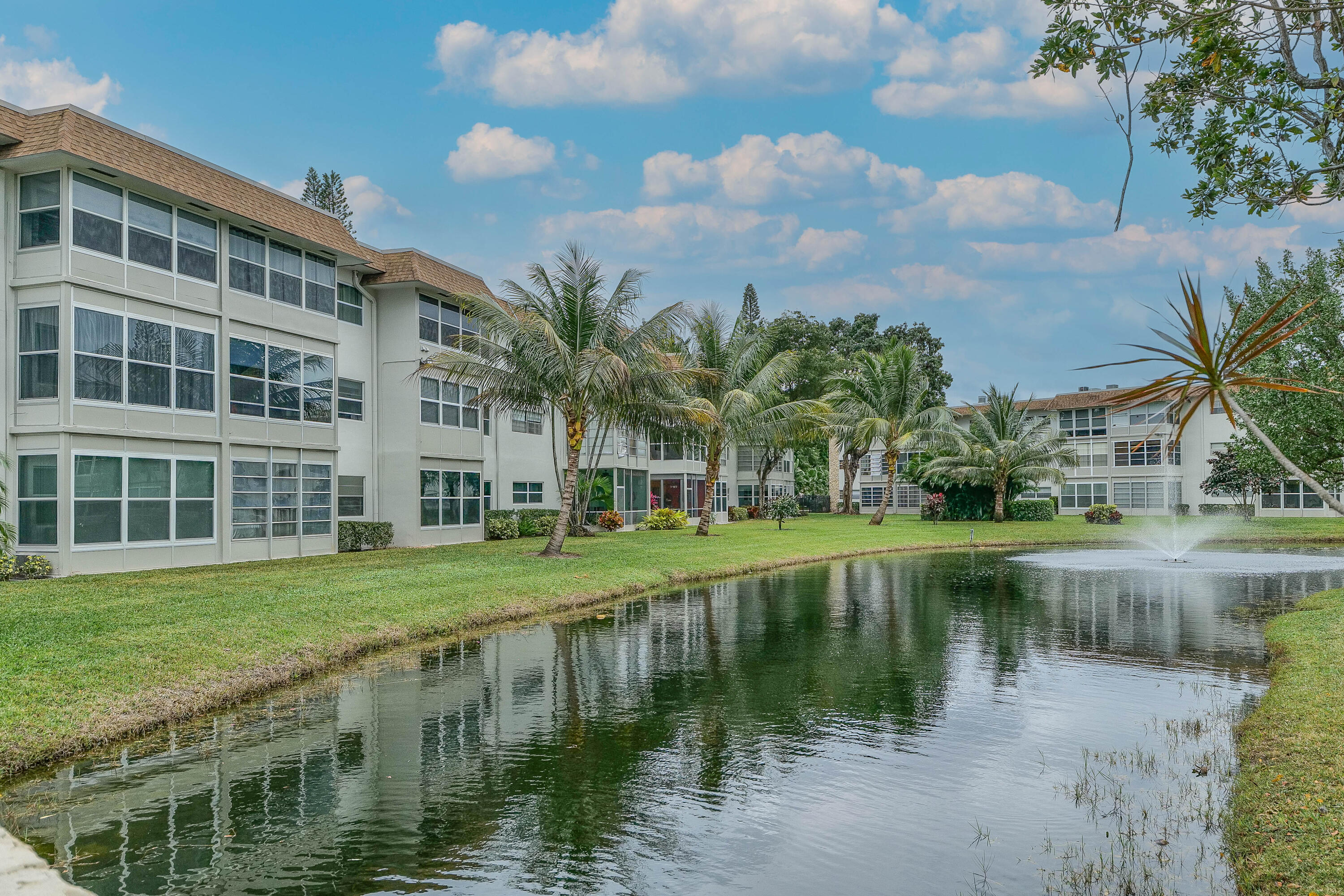 NETTLE GARDENS - Residential