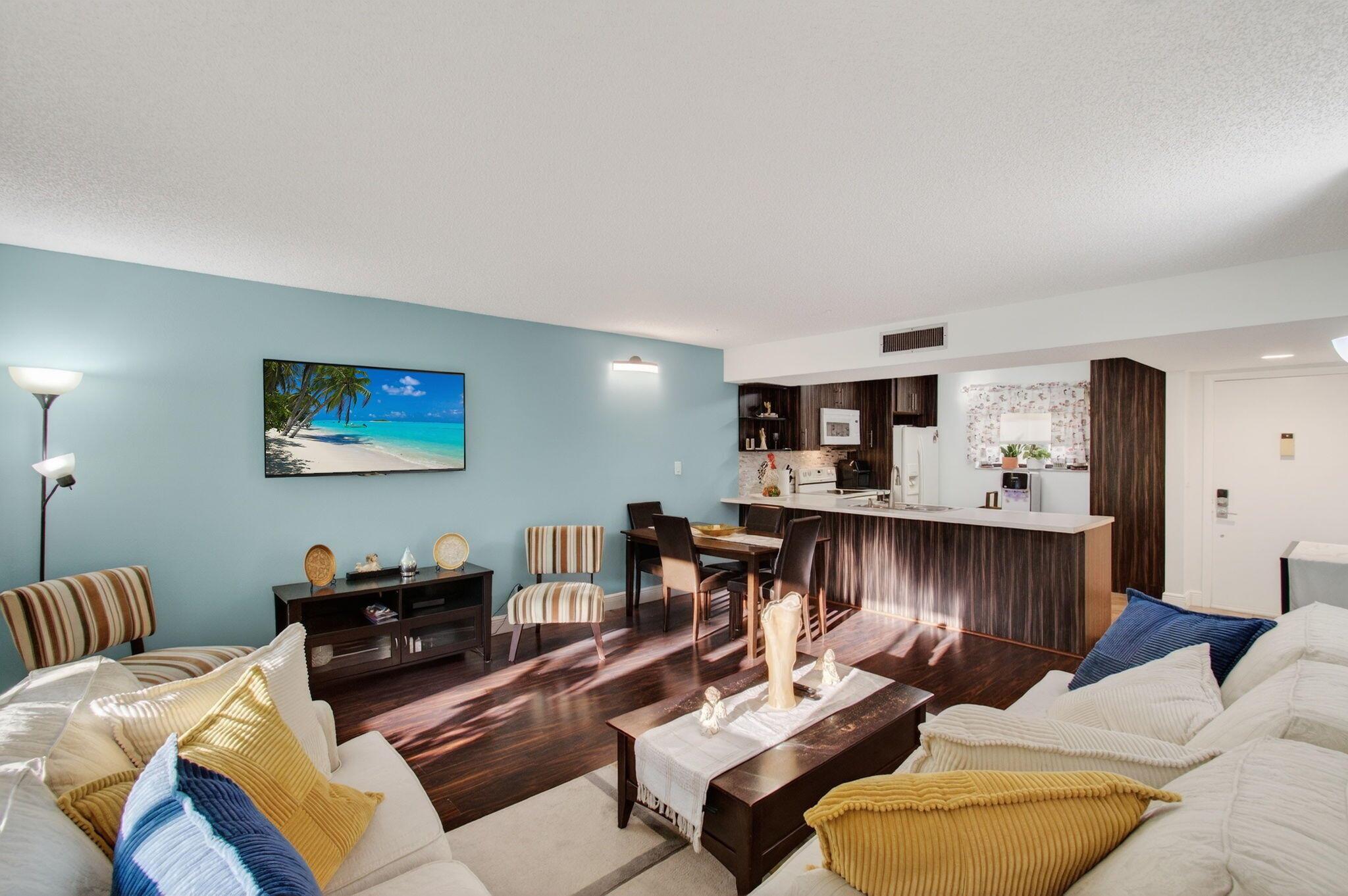 LAS VERDES - Residential