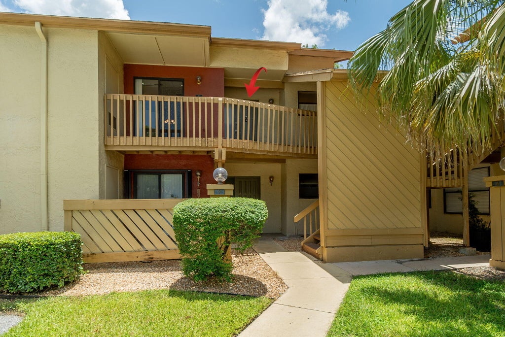 Photo of 13095 Belhaven Court #11, Wellington, FL 33414 (MLS # B26059328)
