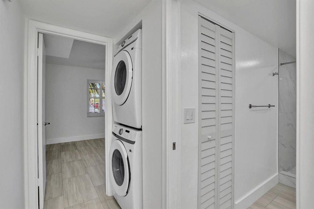 Photo of 3401 Bimini Lane #E1, Coconut Creek, FL 33066 (MLS # R10941055)