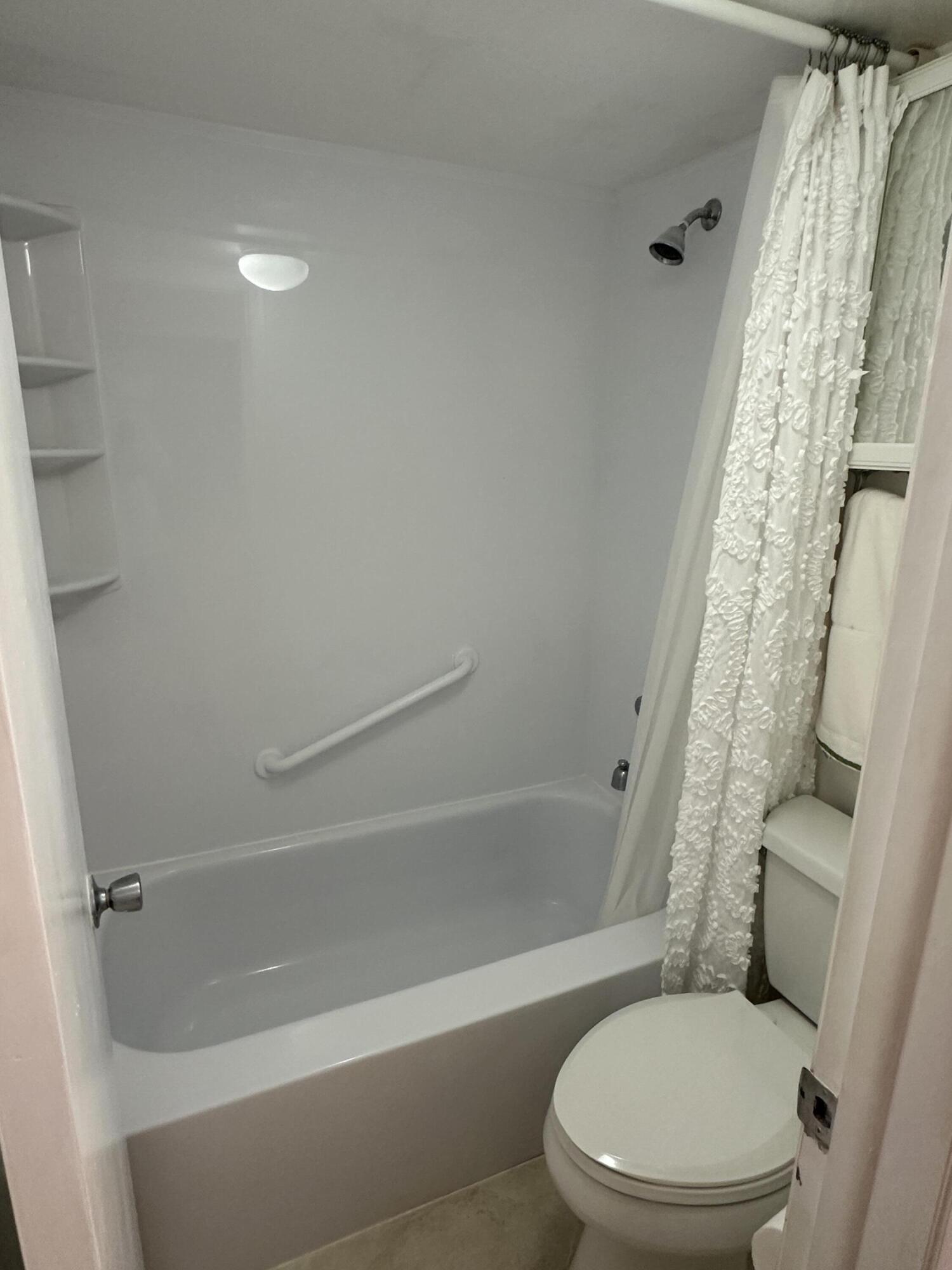 Colony Point 4 Condo - Residential