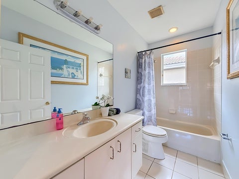 Tiny photo for 2002 SE 14TH Court, Homestead, FL 33035 (MLS # B26089821)