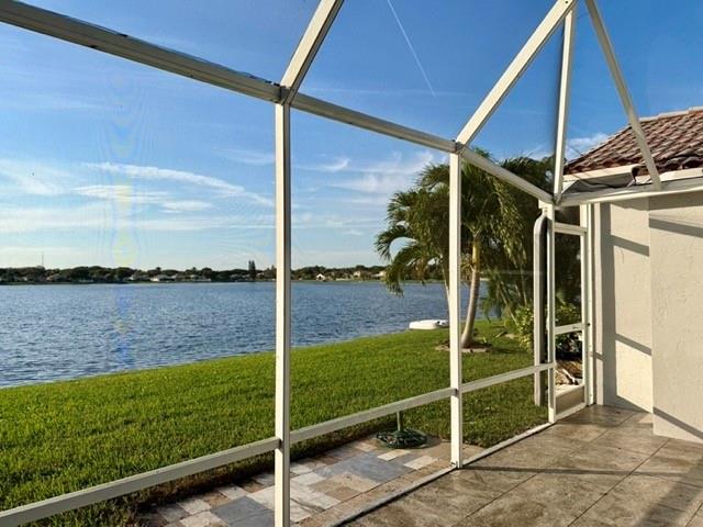 Coco Lakes 155-25 B - Residential Lease