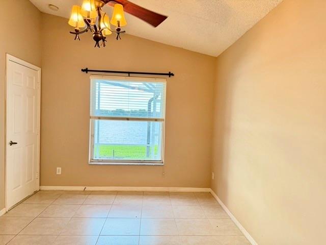 Coco Lakes 155-25 B - Residential Lease