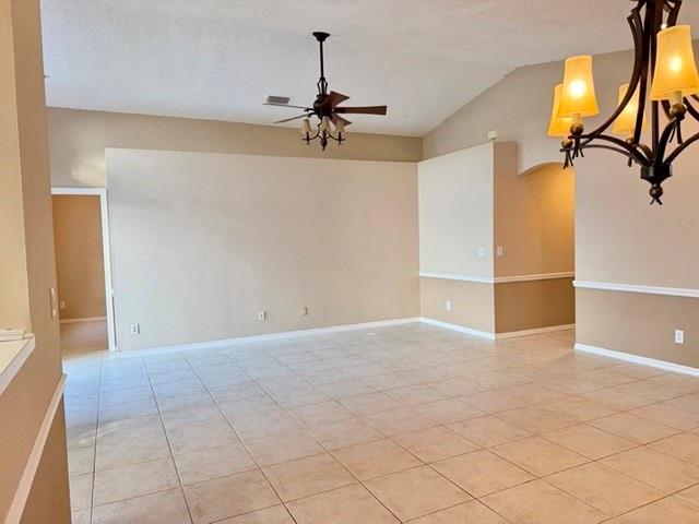 Coco Lakes 155-25 B - Residential Lease