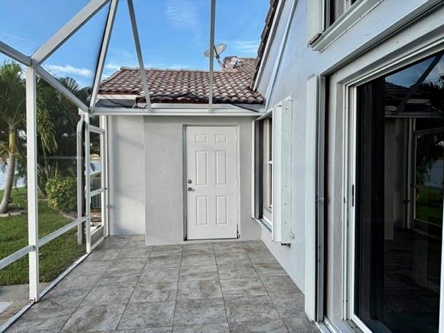 Coco Lakes 155-25 B - Residential Lease