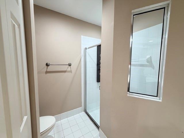 Coco Lakes 155-25 B - Residential Lease