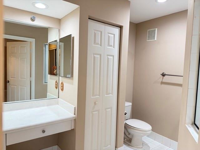 Coco Lakes 155-25 B - Residential Lease