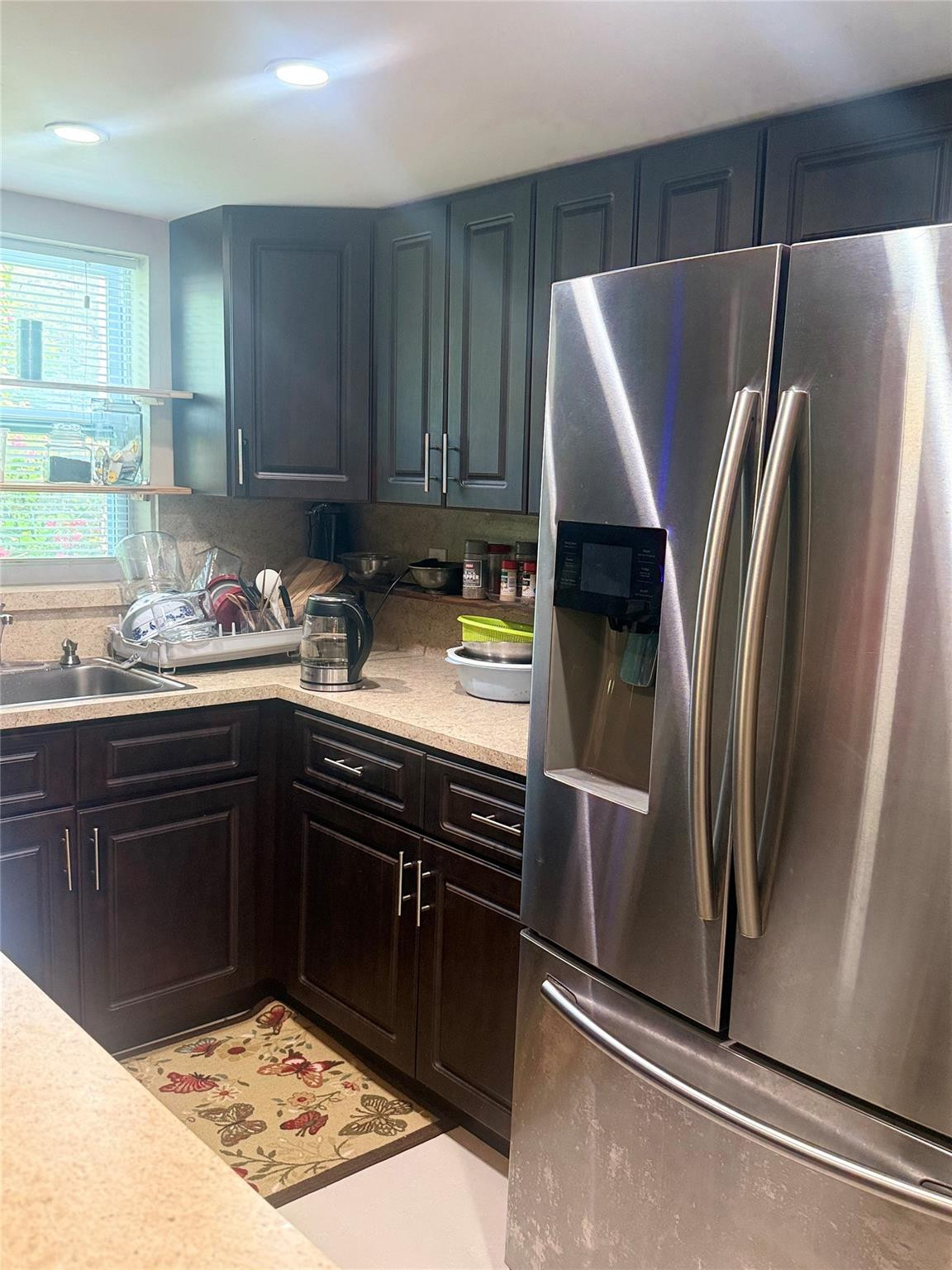WOODLANDS TOWNHOUSE CONDO - Residential