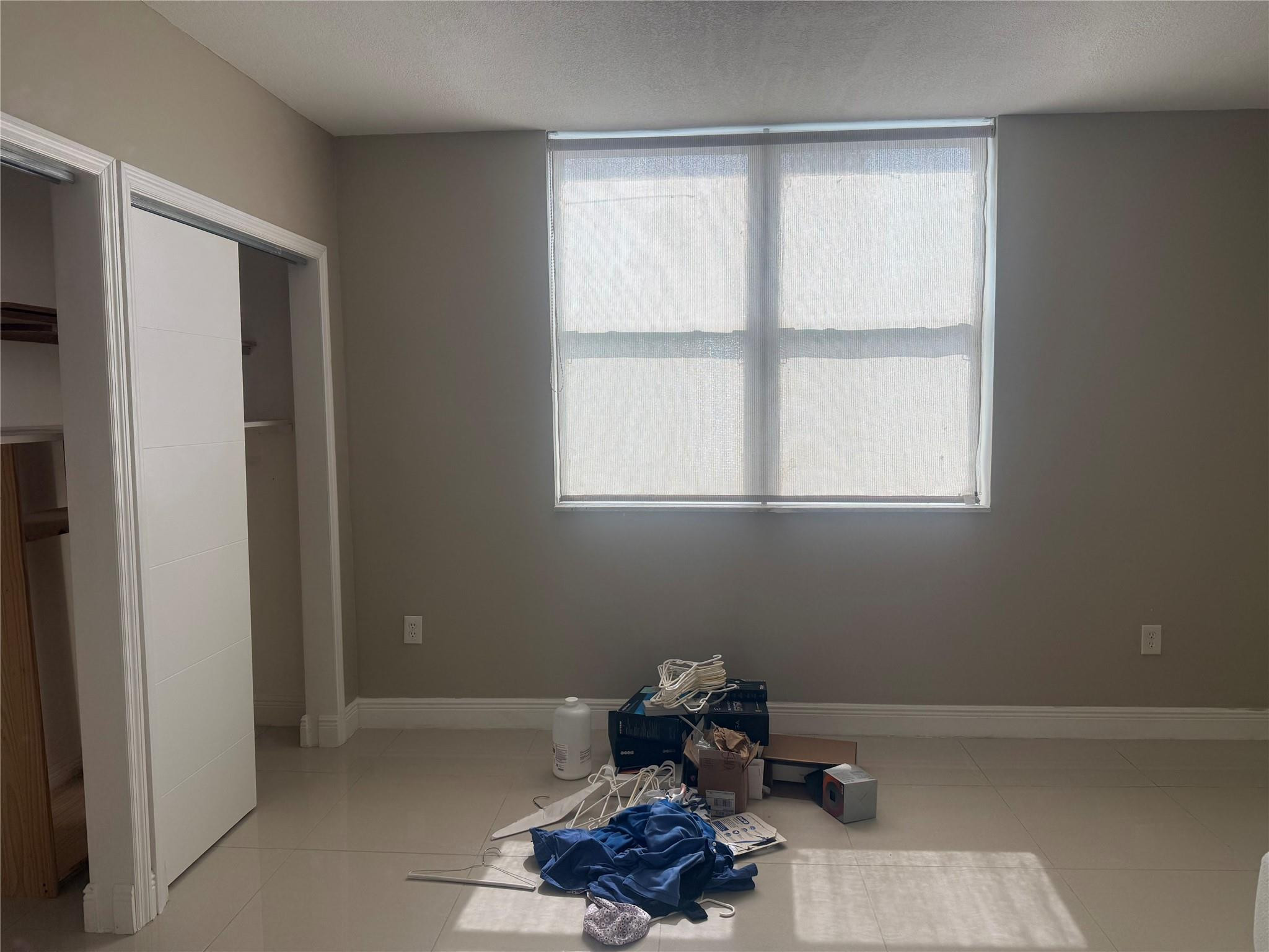 WOODLANDS TOWNHOUSE CONDO - Residential