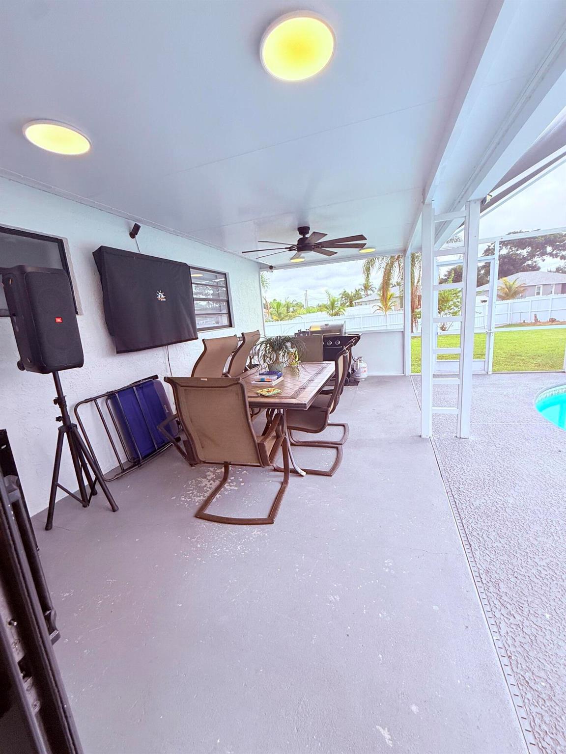 PORT ST LUCIE SECTION 13 - Residential Lease