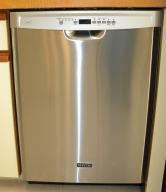 EMERALD LAKES - Residential