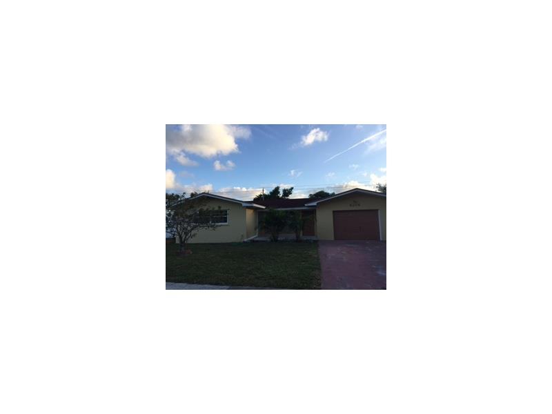 HOLLYWOOD HILLS 6-22 B - Residential