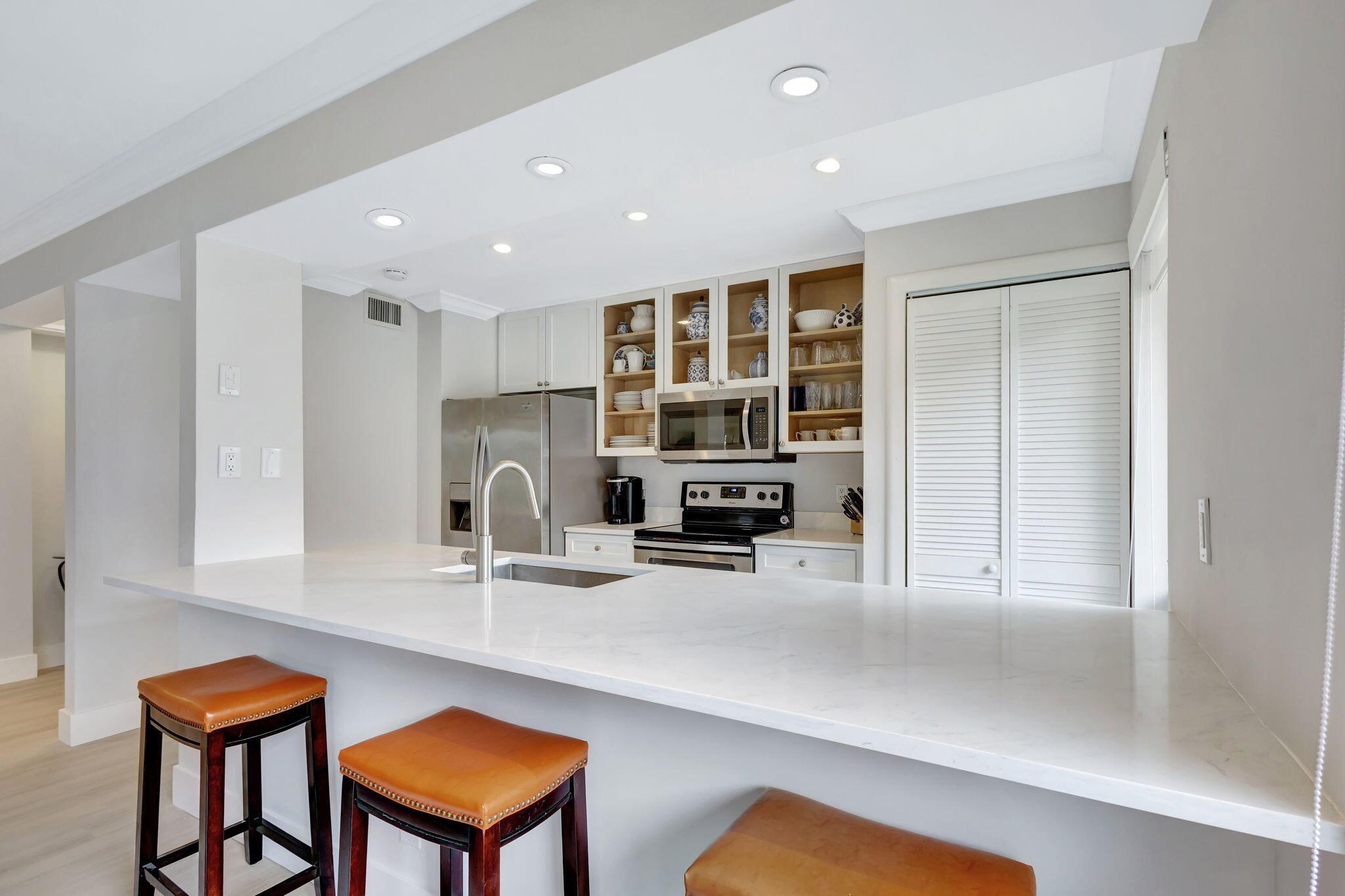 GOLF VILLAS CONDO - Residential Lease