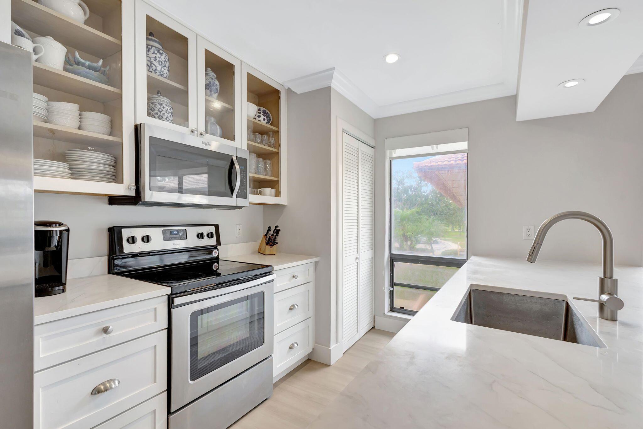 GOLF VILLAS CONDO - Residential Lease