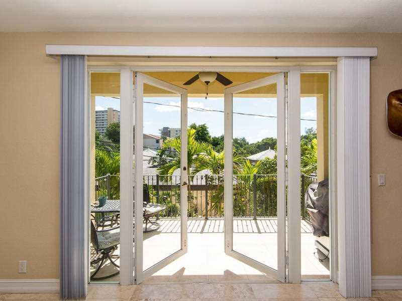 POMPANO BY THE SEA RESUB - Residential Lease